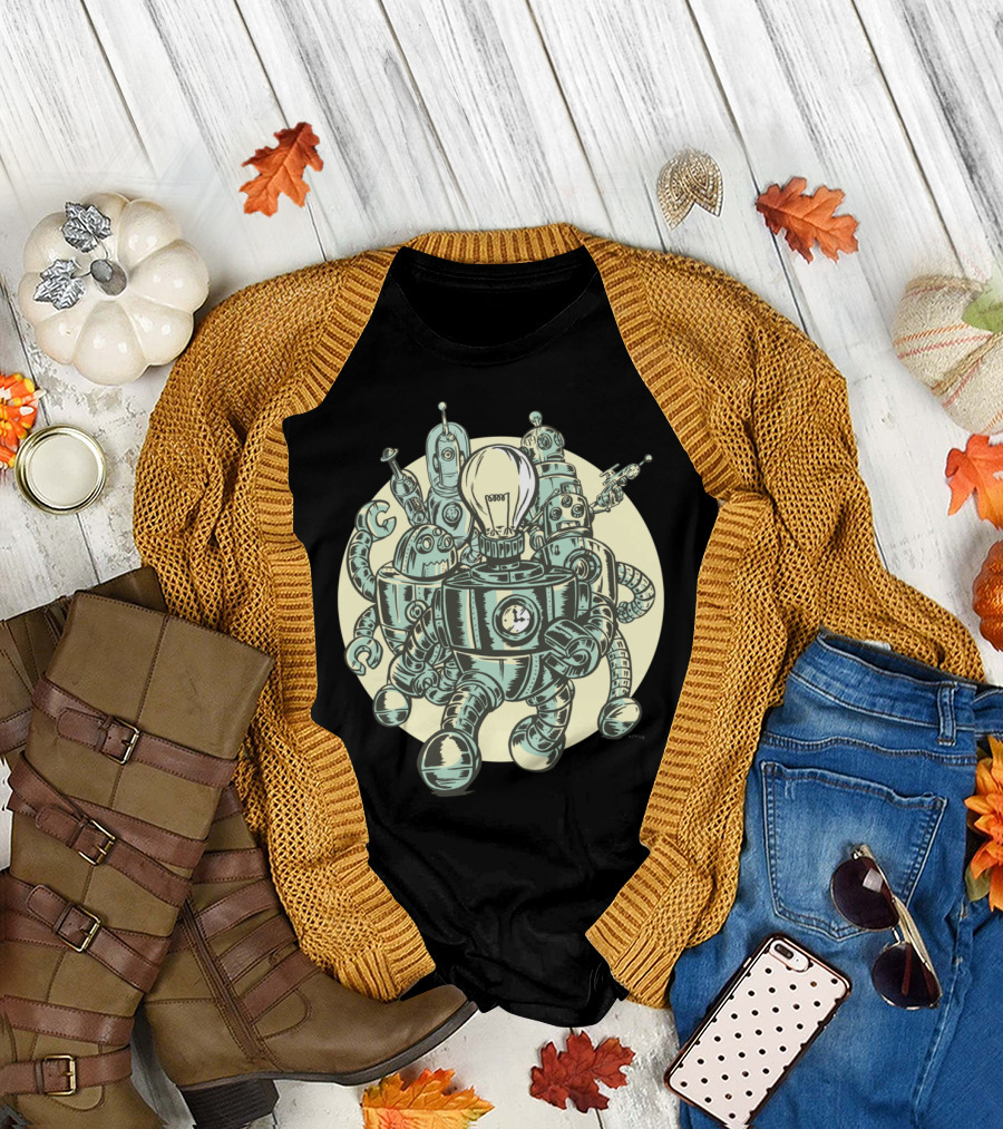 Robots On The Move Vintage Lightbulb Clockwork Ensemble T-Shirt
