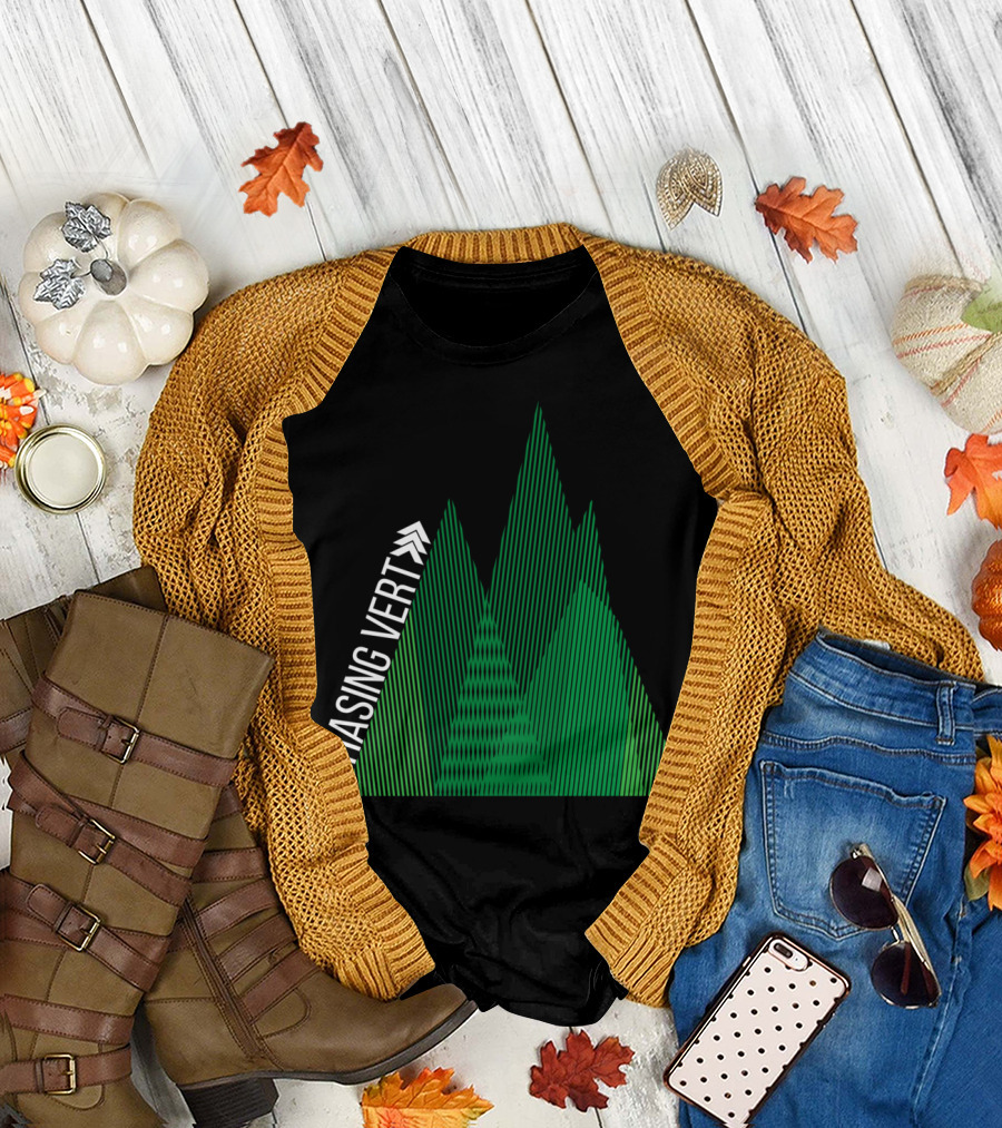 Chasing Vert Green Mountain Stripes T-Shirt