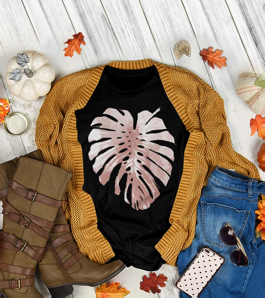 Monstera Leaf in Blush Pink T-Shirt