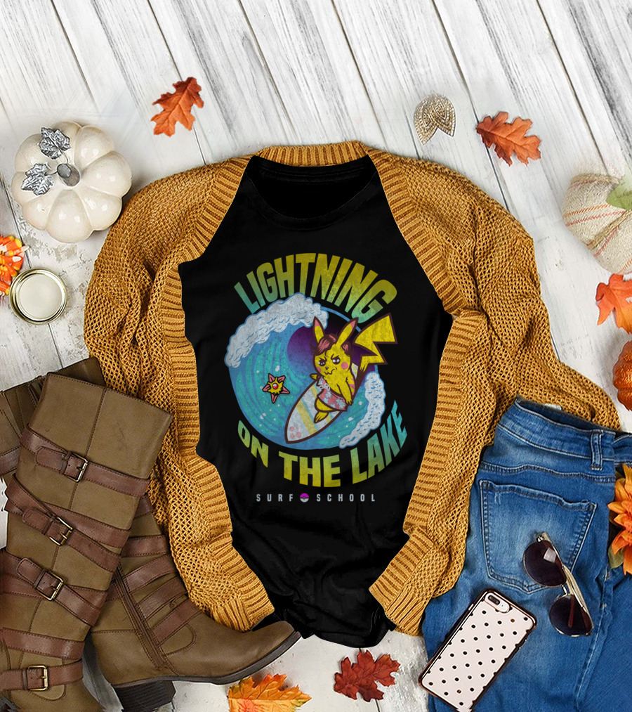 LIGHTNING ON THE LAKE SURF SCHOOL PIKACHU STARMIE WAVE T-Shirt