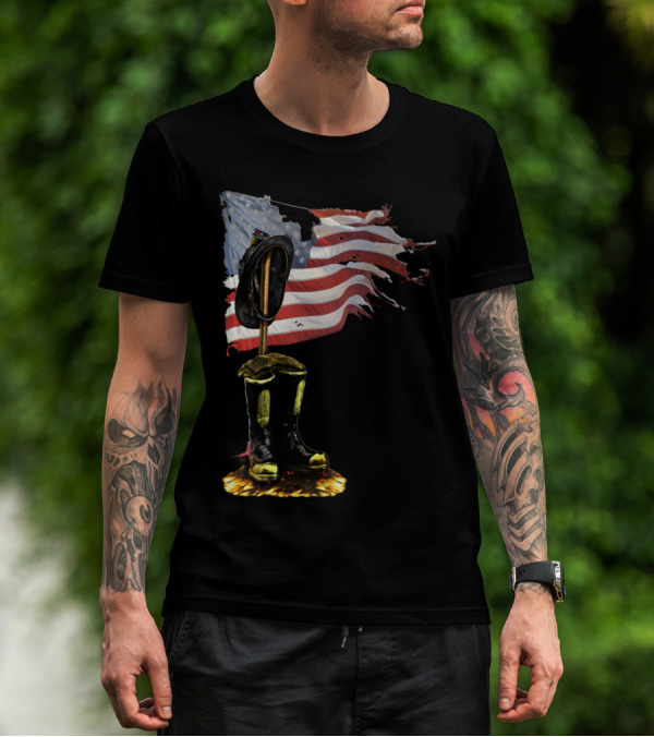Fallen Firefighter Tribute America Flag And Boots T-Shirt