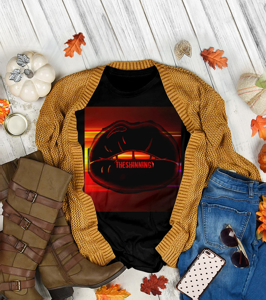 THESHINNING Red Lips T-Shirt