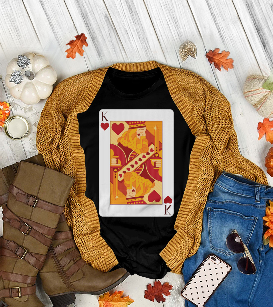 King Of Hearts Vintage Playing Card T-Shirt