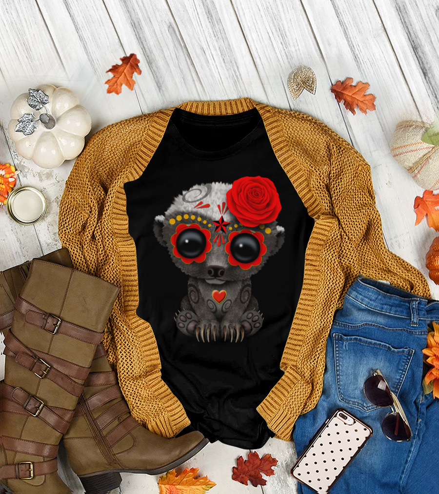 Red Day Of The Dead Sugar Skull Honey Badger设计 T-Shirt