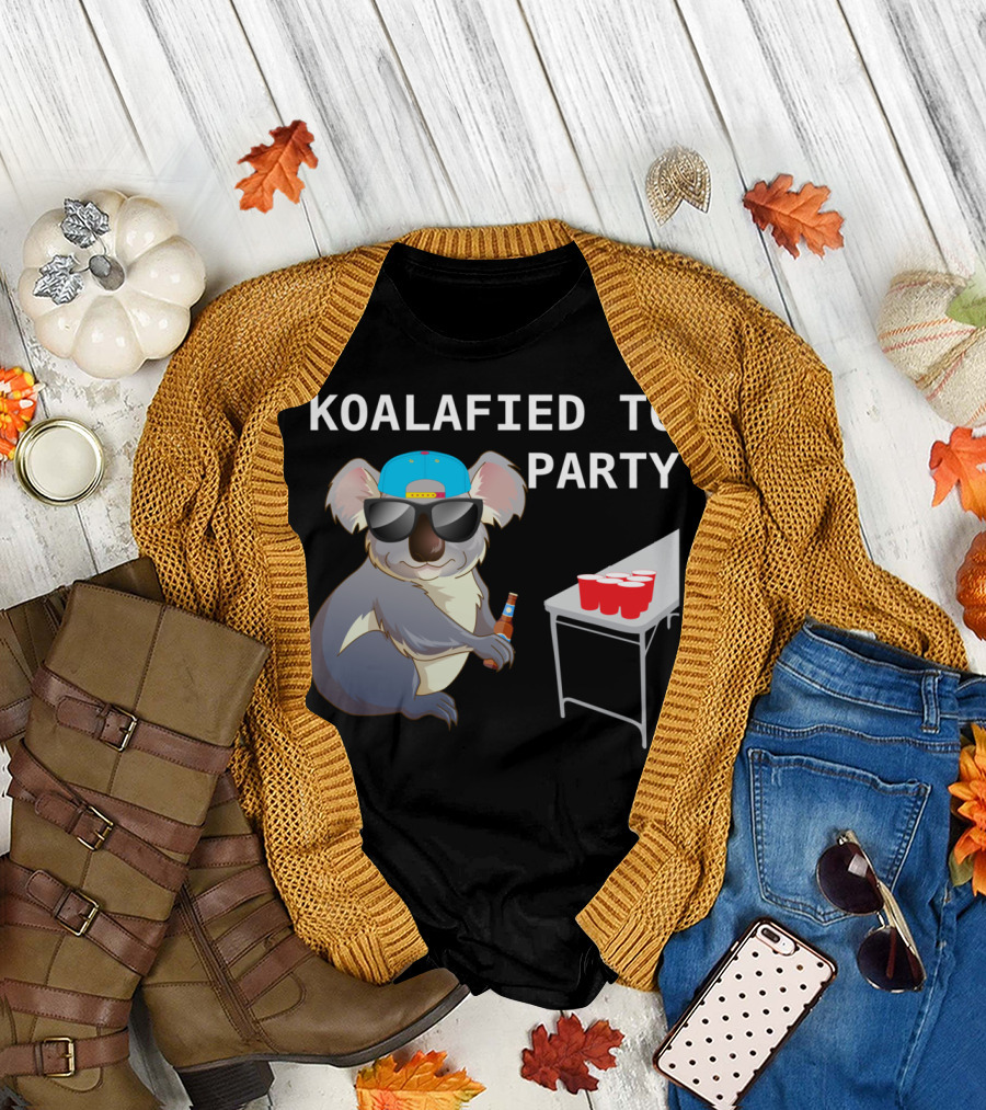 Koalalfied To Party Funny Drinking with Koala Sunglasses and Beer Pong T-Shirt