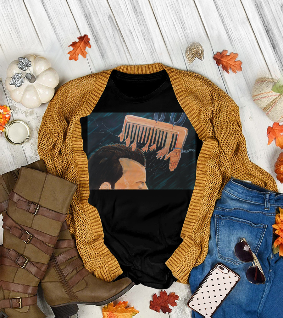 To Comb Social Reactions Through Hand-Laden Comb T-Shirt