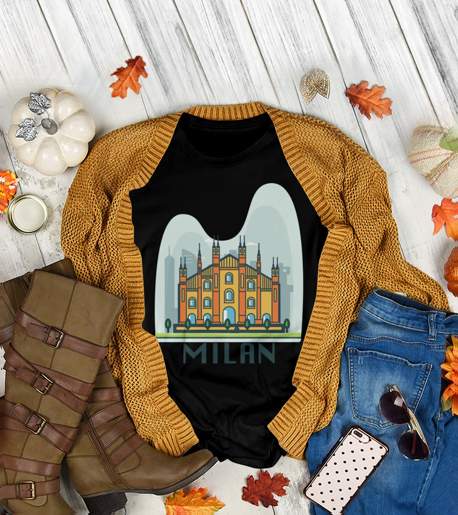 Milan Cathedral Duomo Illustration City Skyline T-Shirt