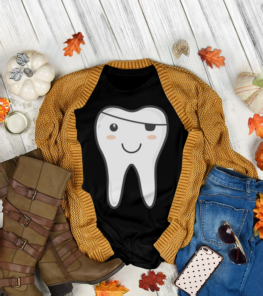 Smiling Tooth with Eyepatch Pirate T-Shirt