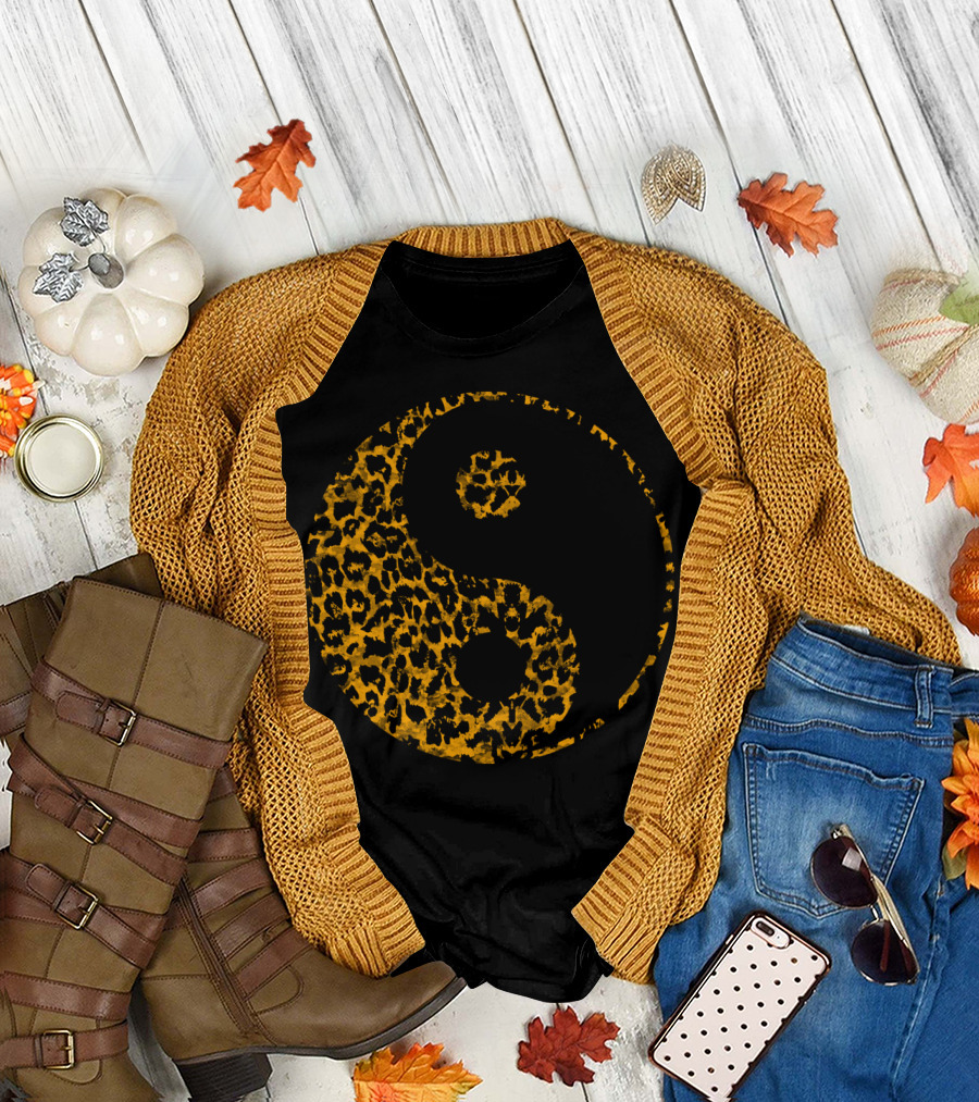 Yin Yang Leopard Print T-Shirt