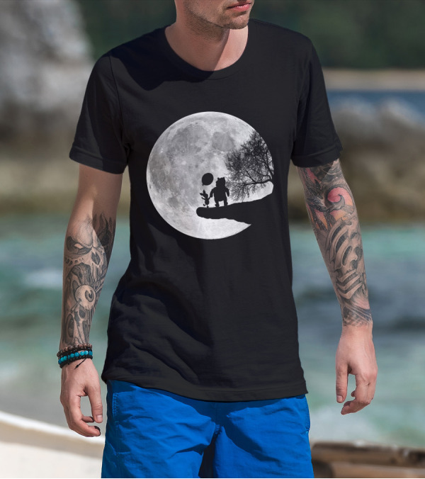 Pooh And Winnie Silhouettes Against Full Moon T-Shirt
