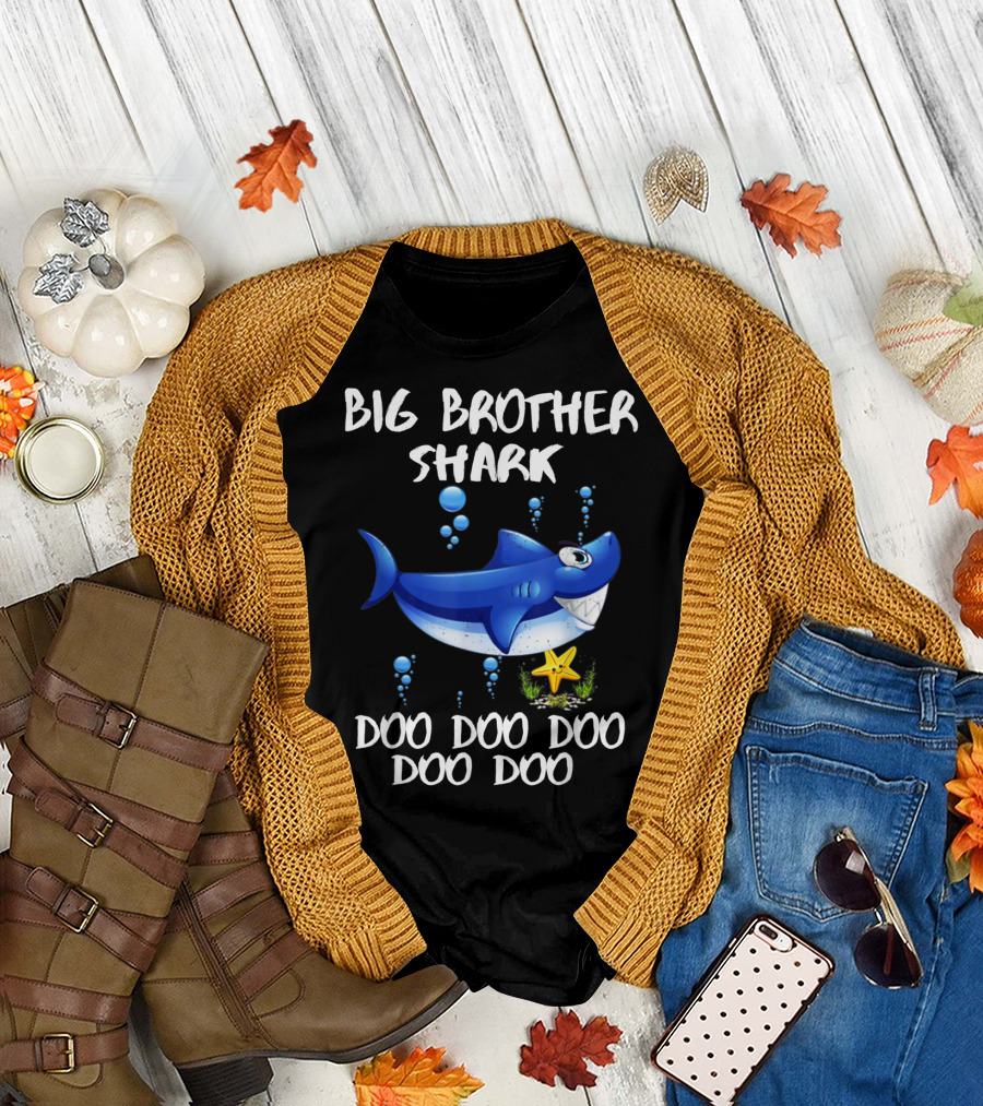 Big Brother Shark Doo Doo Doo Doo Funny Kids Video Big T-Shirt
