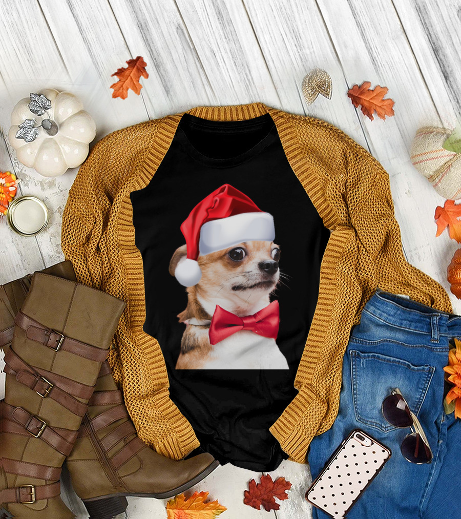 CUTE CHIHUAHUA SANTA HAT RED BOWTIE IMAGE T-Shirt