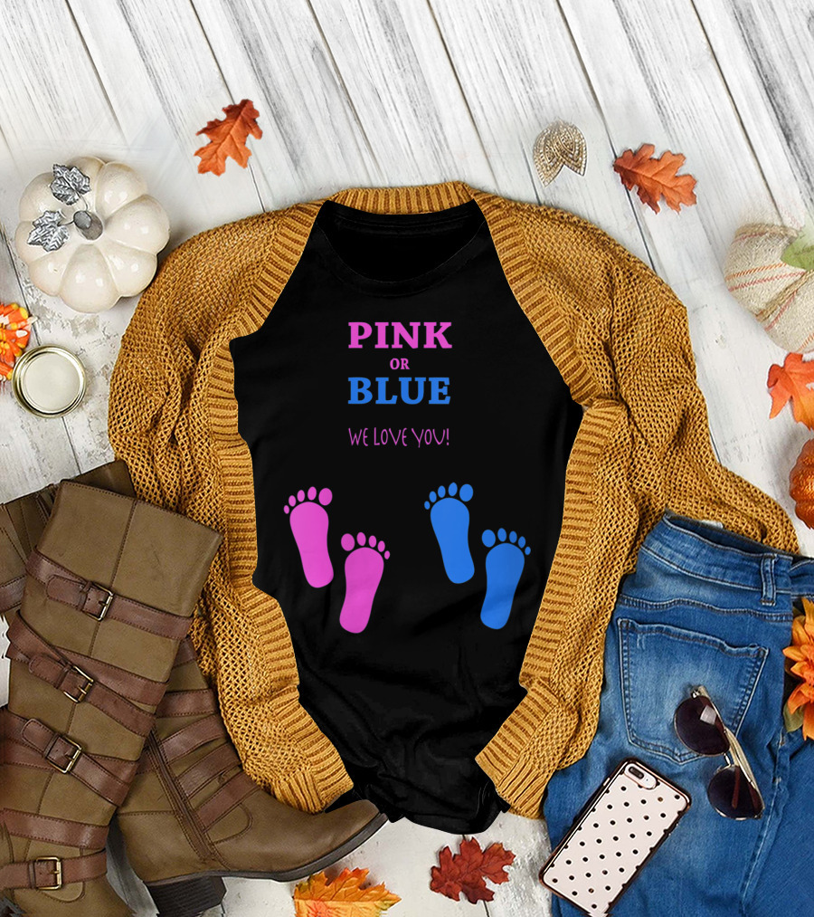 PINK OR BLUE WE LOVE YOU BABY FOOTPRINTS T-Shirt