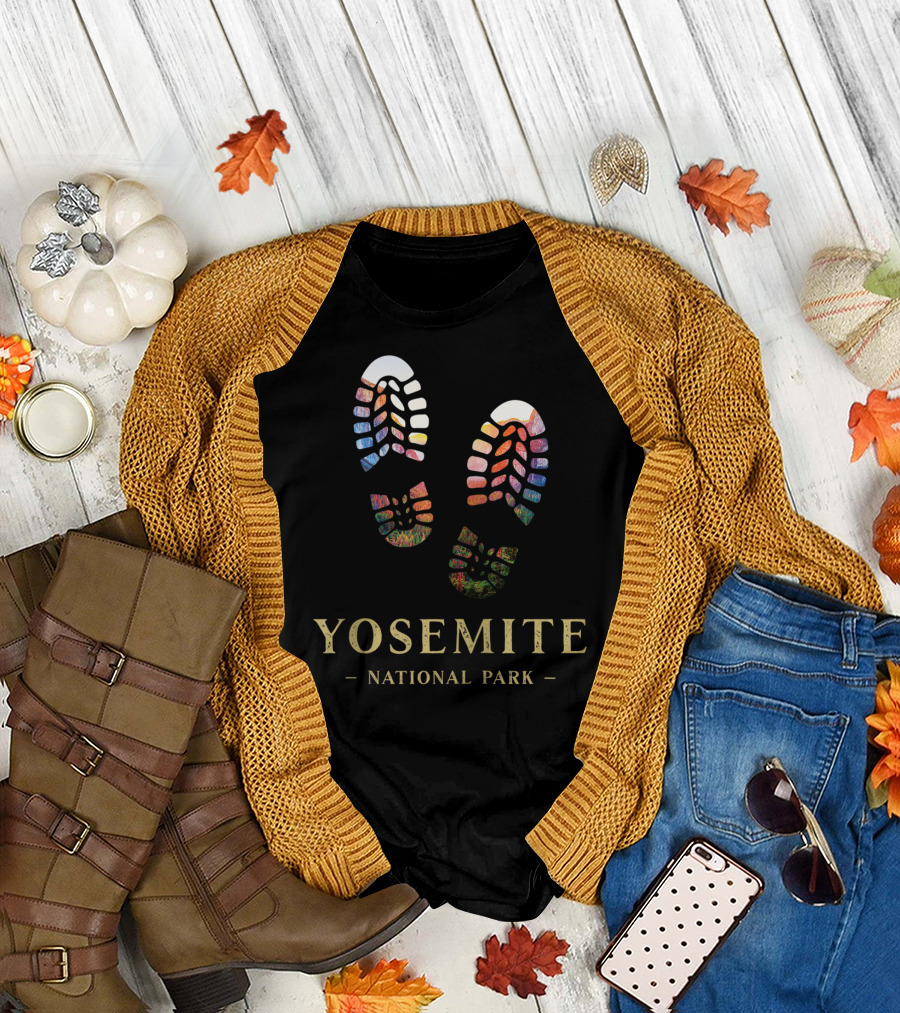 Yosemite National Park Boot Print Hike Hiking Mountains T-Shirt