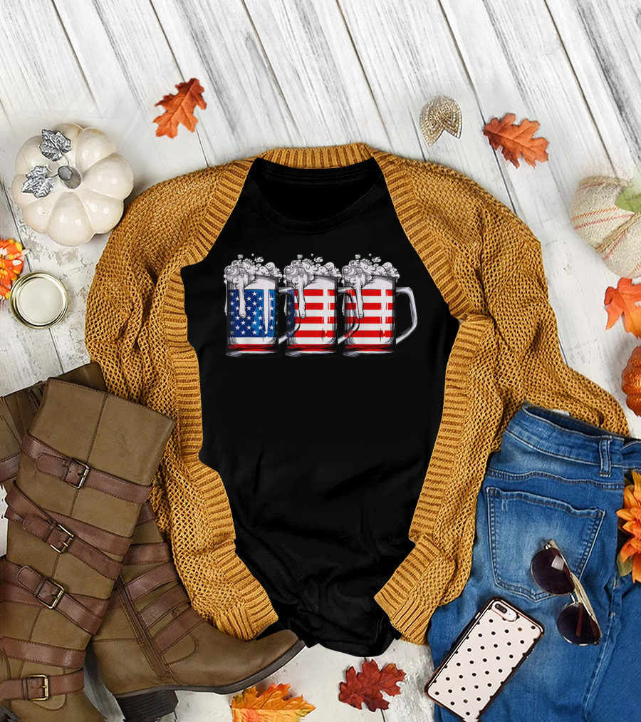 Fourth of July Beer Mugs American Flag T-Shirt