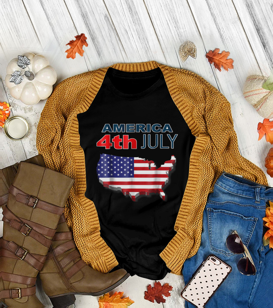 America 4th of July US Flag Map T-Shirt