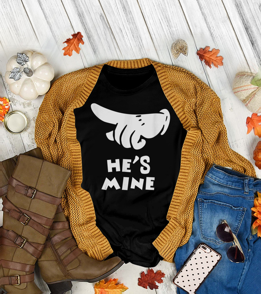 Valentines Day He's Mine Couples Hand Design 15 T-Shirt