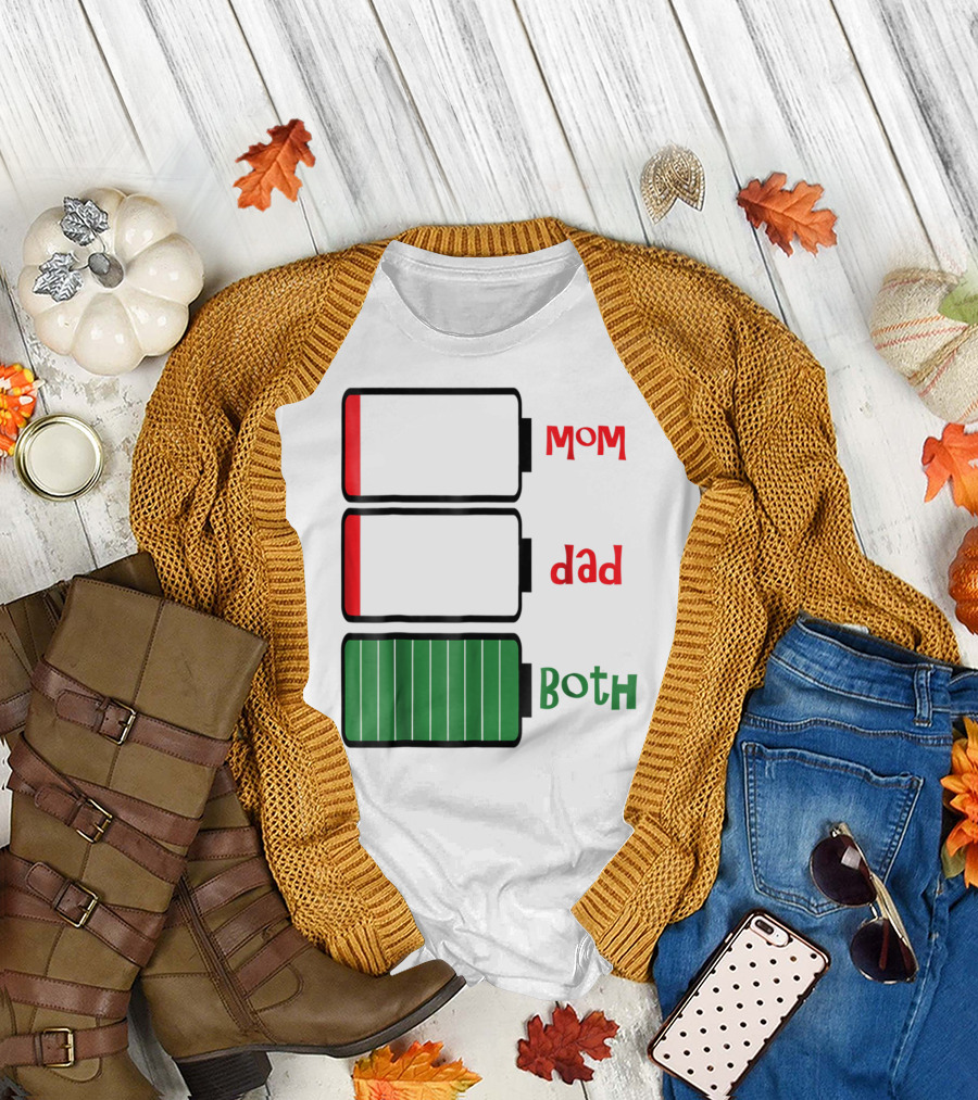 Feelin Good Tees Love Mom Dad Both Battery Levels T-Shirt