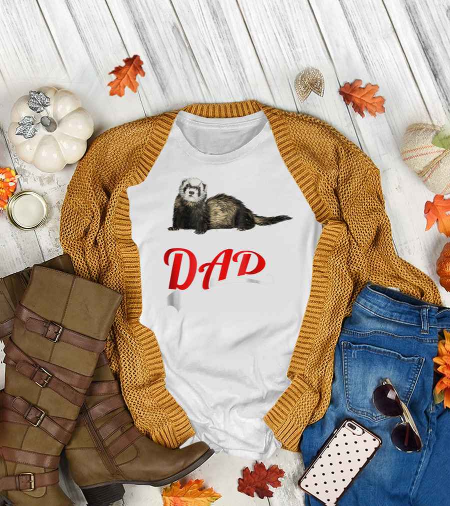 Ferret Dad Text with Realistic Animal Image T-Shirt