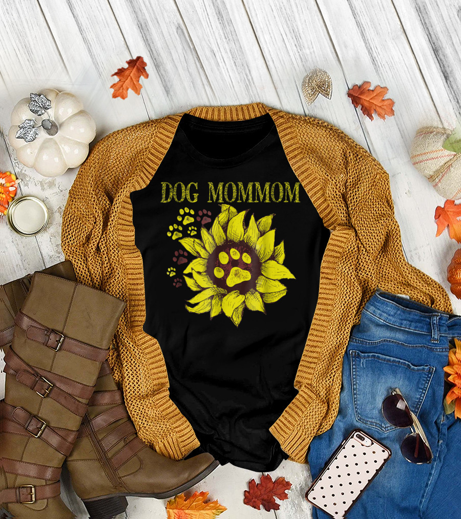 Dog Mommom Sunflower Paw Prints T-Shirt