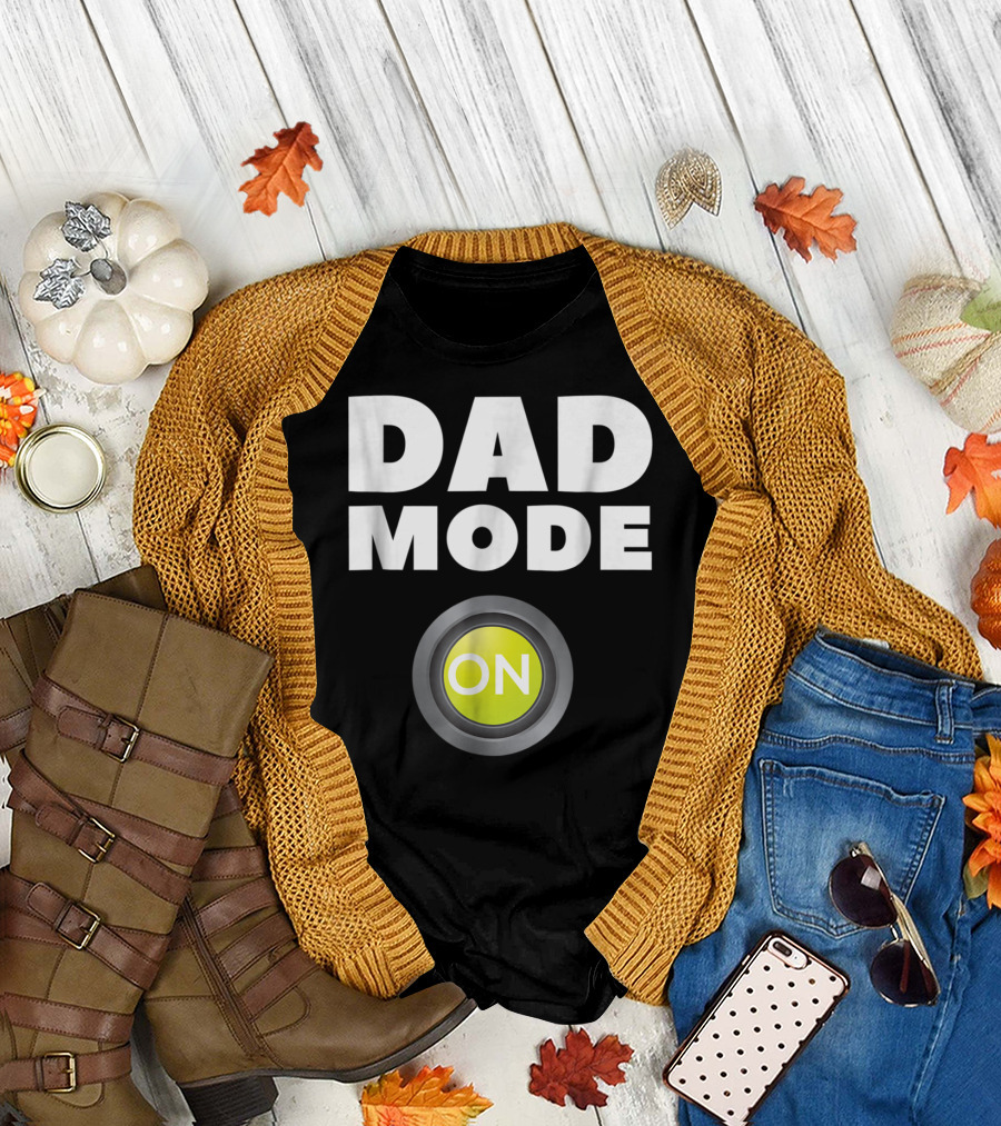 Dad Mode On Pregnancy Baby Father Daddy Love T-Shirt