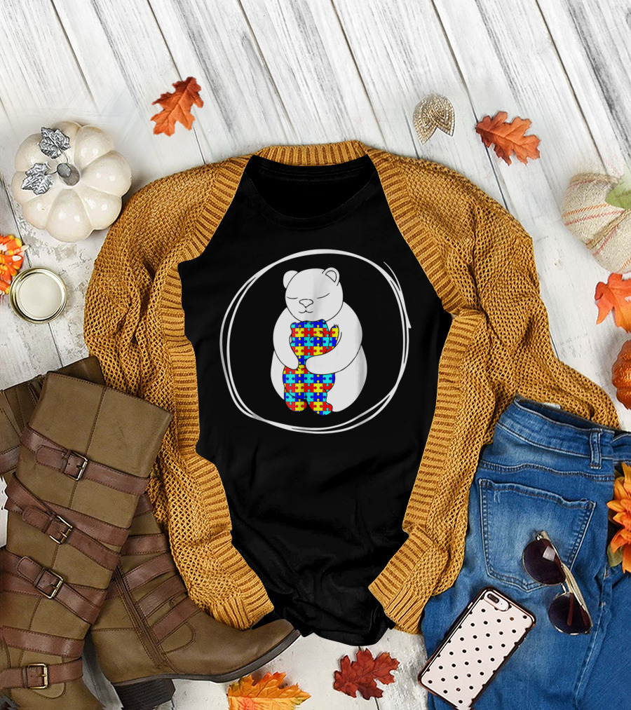 Bear Holding Puzzle Piece Bear Autism Awareness T-Shirt