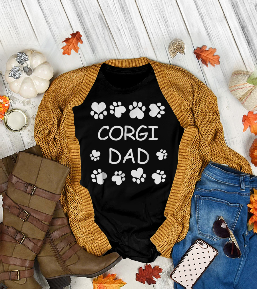 Corgi Dad Paw Prints and Hearts T-Shirt