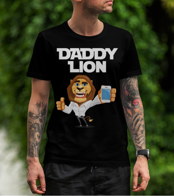 Daddy Lion Daddy Dad Lion Thumbs Up Smartphone T-Shirt