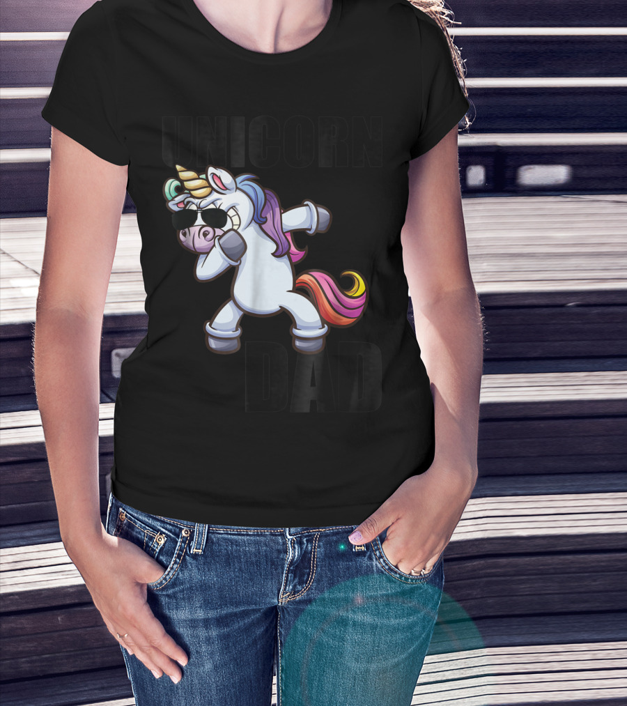 Unicorn Dad Dabbing With Sunglasses And Rainbow Mane T-Shirt