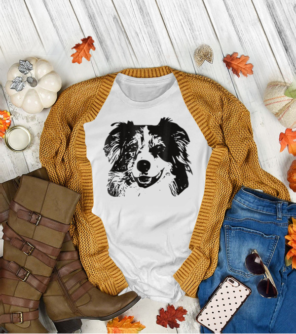 Australian Shepherd Dog Mom Or Dad Happy Face T-Shirt