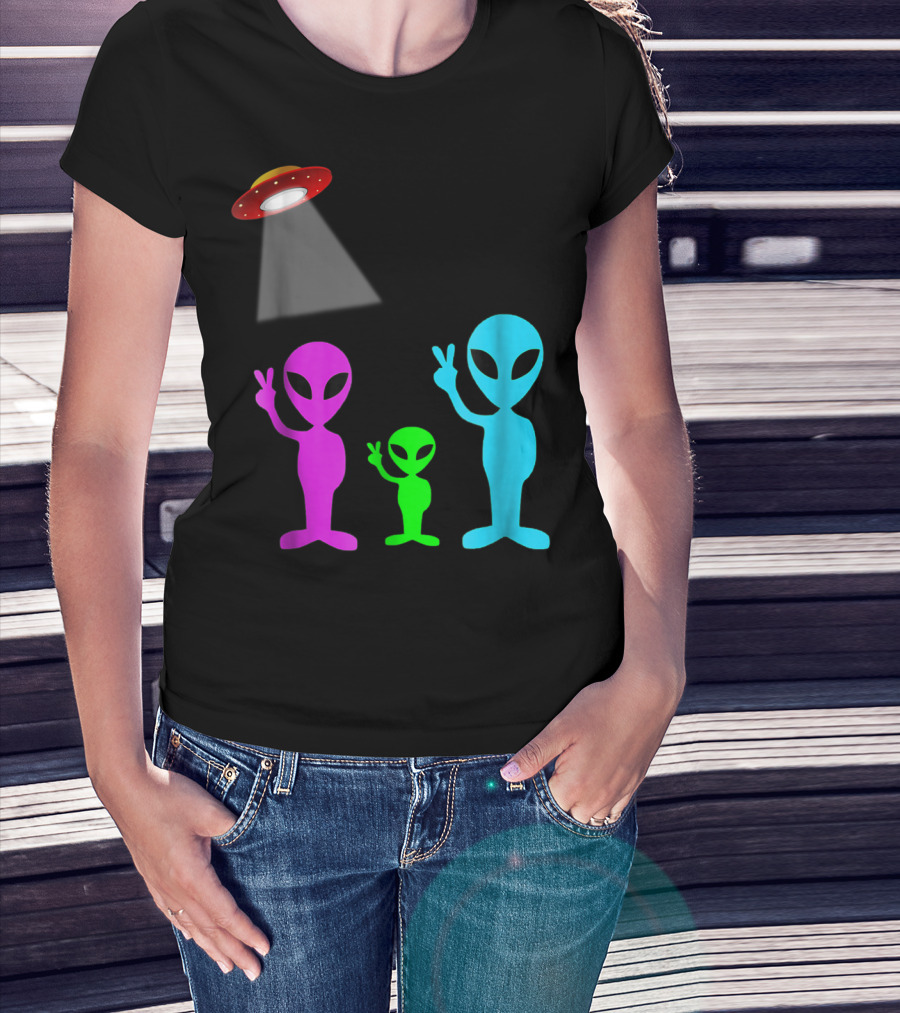Alien Visitors Fun Space Science Wear Lt88 Peaceful Encounters T-Shirt