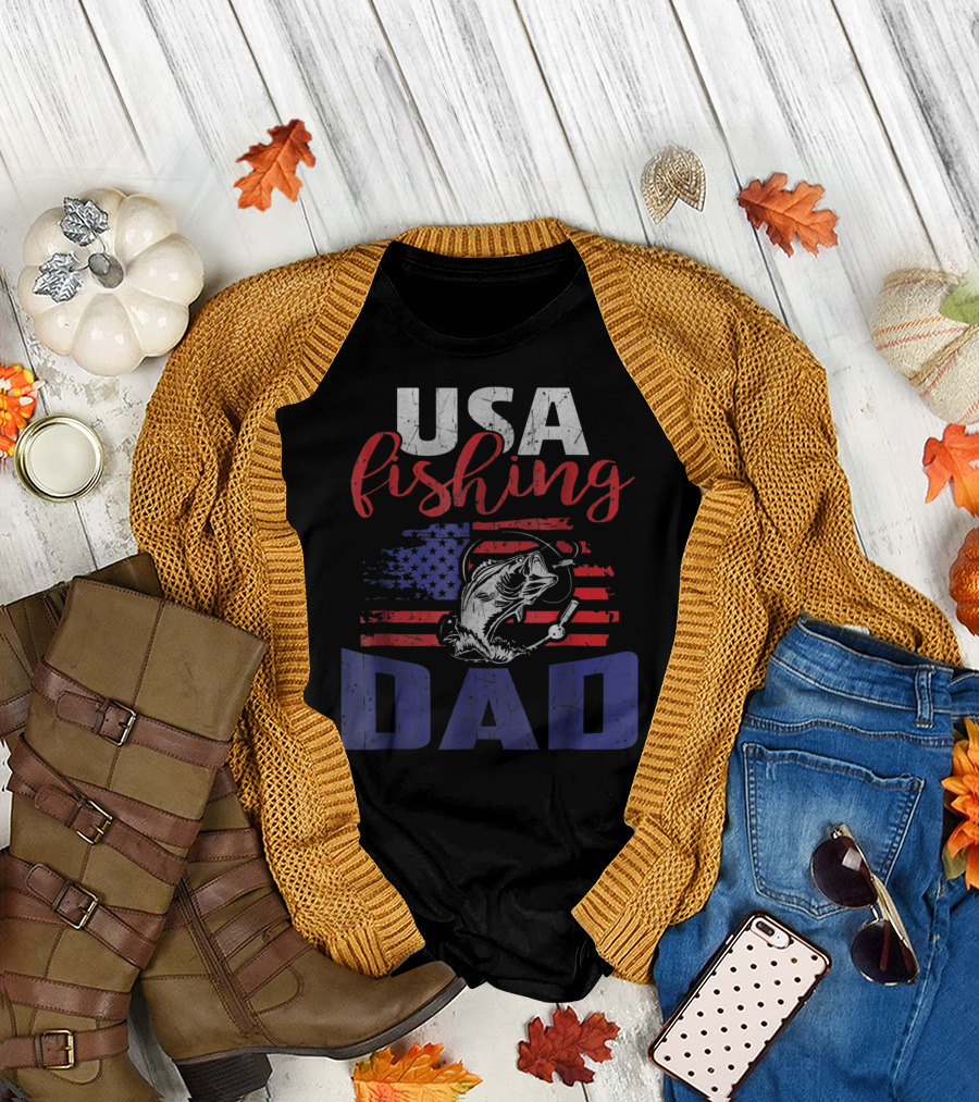 USA Fishing Dad American Flag Bass Fish T-Shirt