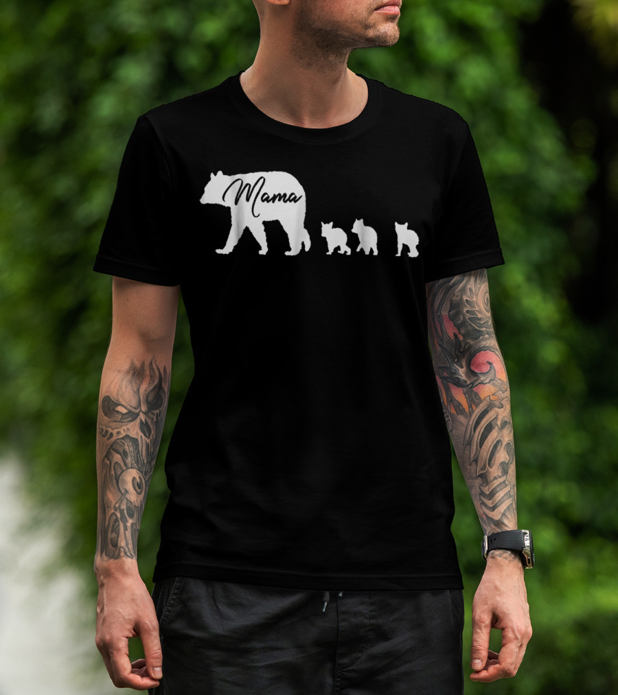 Mama Bear With Three Cubs Silhouette 图案 For Mother Bear T-Shirt
