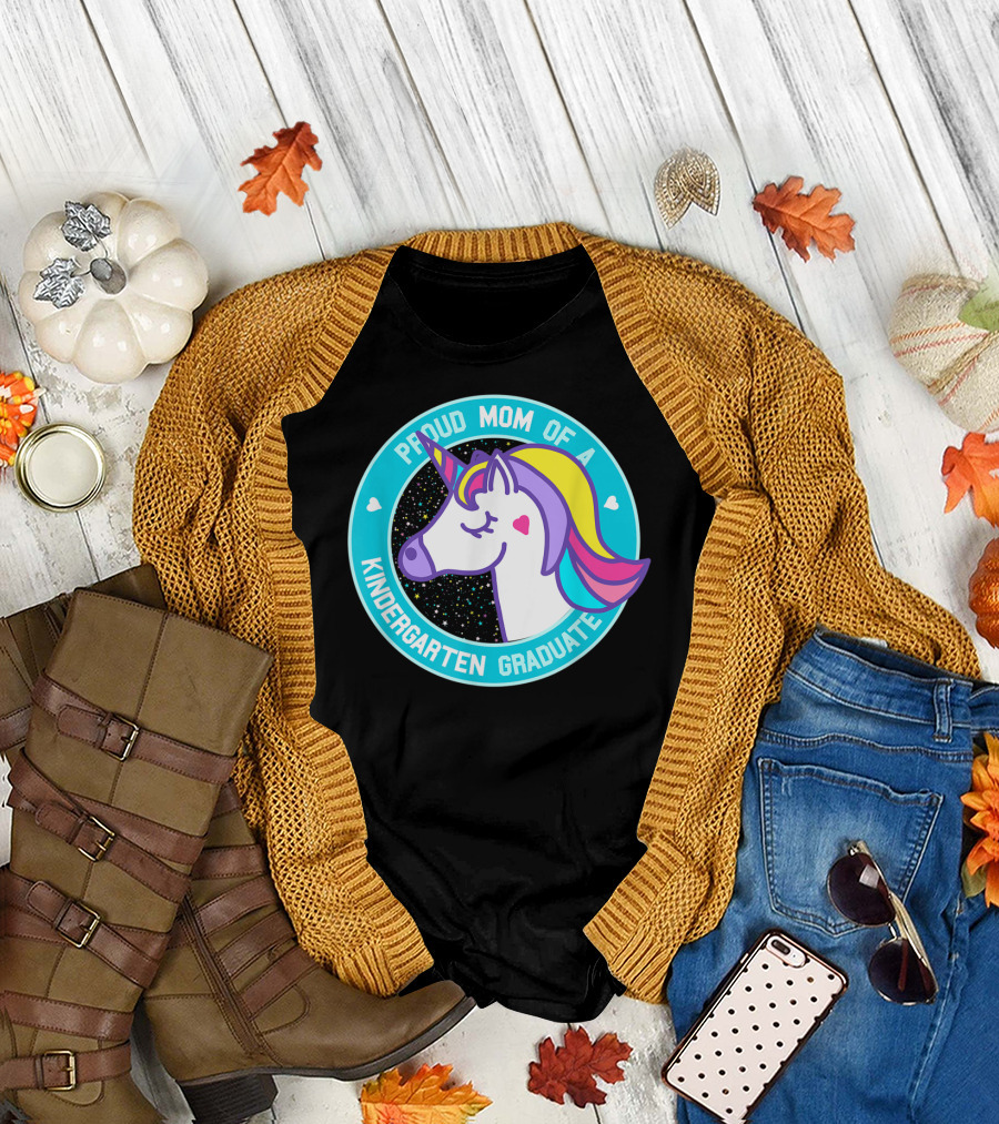 Proud Mom of a Kindergarten Graduate Unicorn T-Shirt