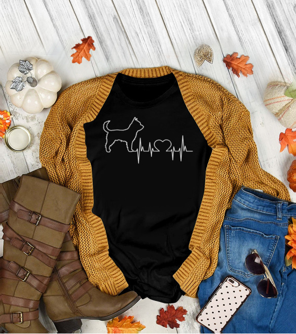 Portuguese Podengo Pequeno Heartbeat Love T-Shirt