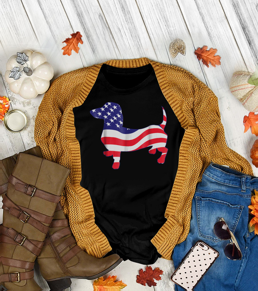 Patriotic American Dachshund Mom Flag 4th of July USA T-Shirt