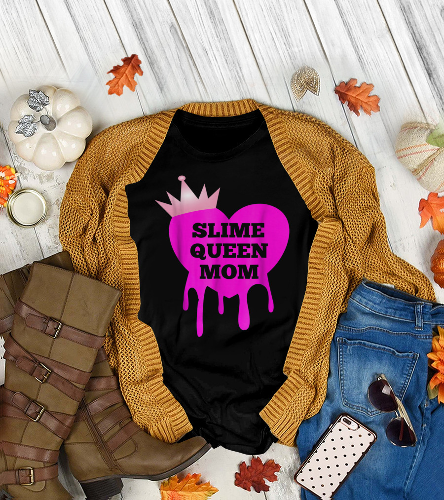Slime Queen Mom Heart with Crown Birthday Theme Party Girl Tween T-Shirt