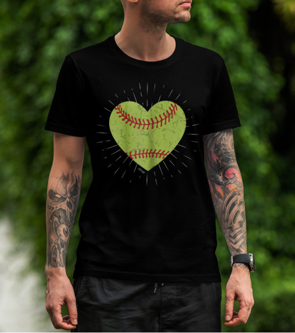 Softball Distressed Heart Cute Mom Love T-Shirt