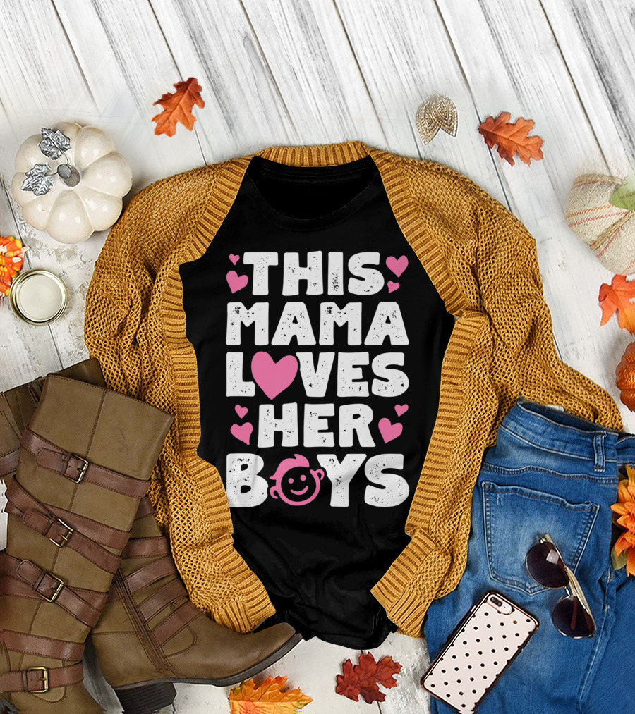 This Mama Loves Her Boys Heart Pink Face With Hearts T-Shirt