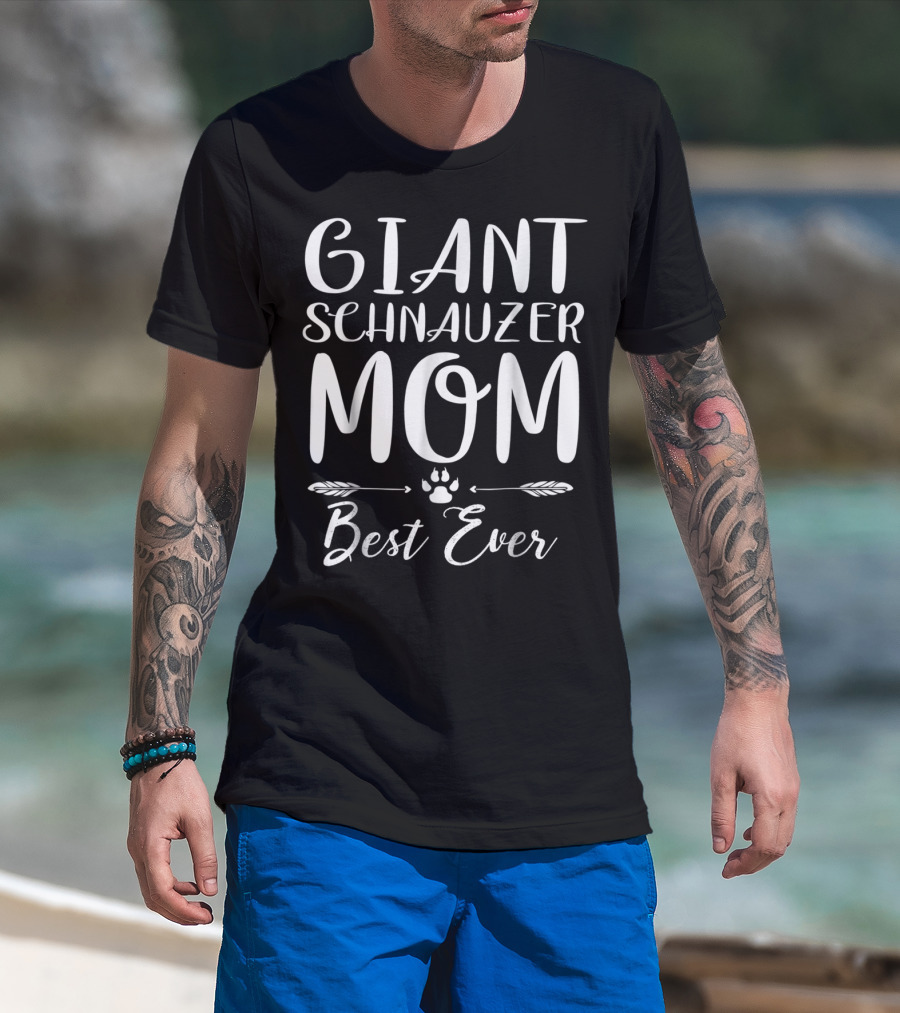 Giant Schnauzer Mom Best Ever Paw Print Dog Lovers T-Shirt