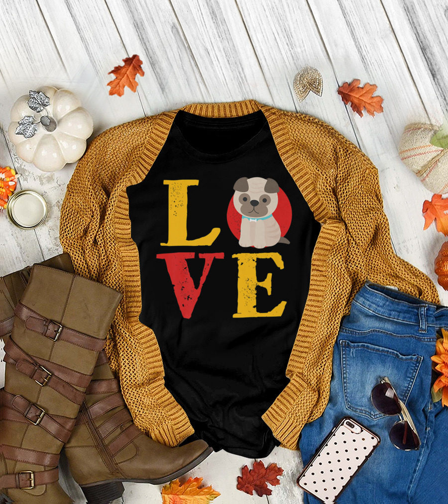 Love Pug Dog Animal Lover Puppies Mom and Dad19 T-Shirt