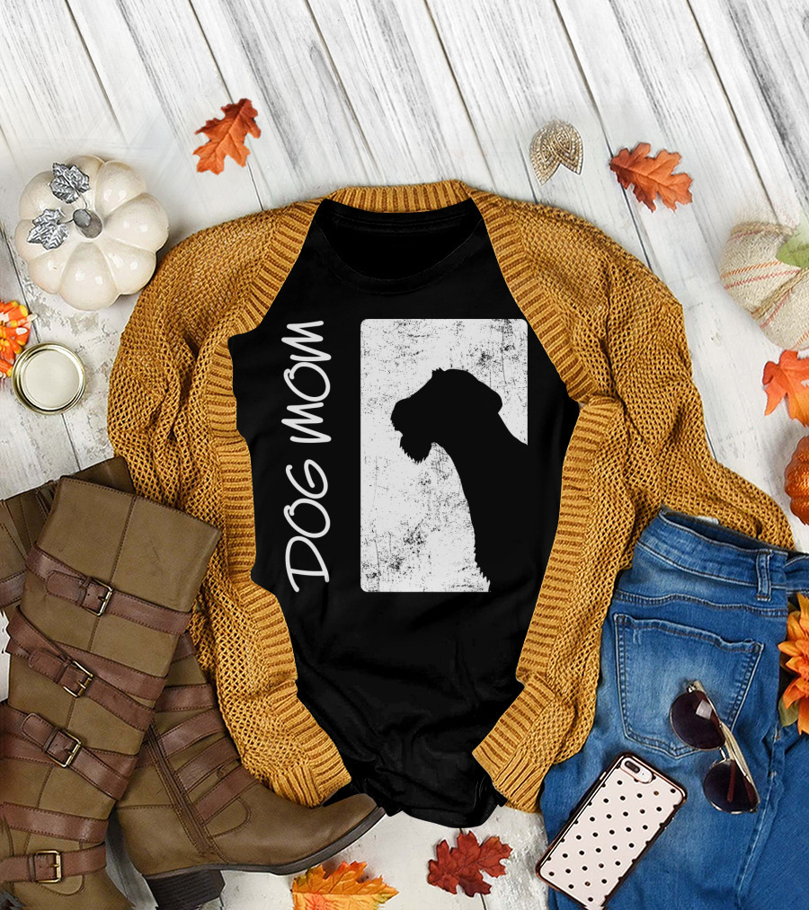 Dog Mom Airedale Terrier Silhouette S72 T-Shirt
