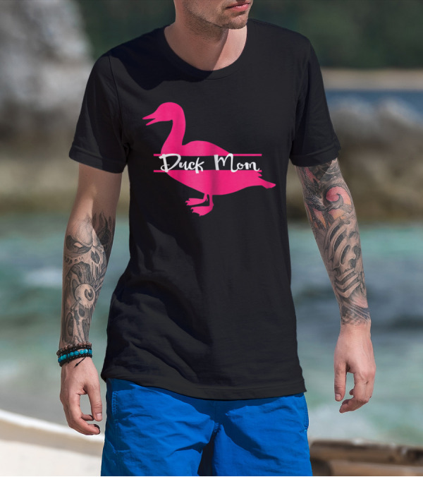 Duck Mom Rouen Pekin Duck Pink T-Shirt