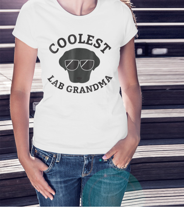 Coolest Lab Grandma For Labrador Mom5 T-Shirt