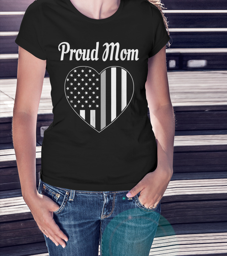 Proud Corrections Officer Mom Thin Gray Line Heart Flag T-Shirt