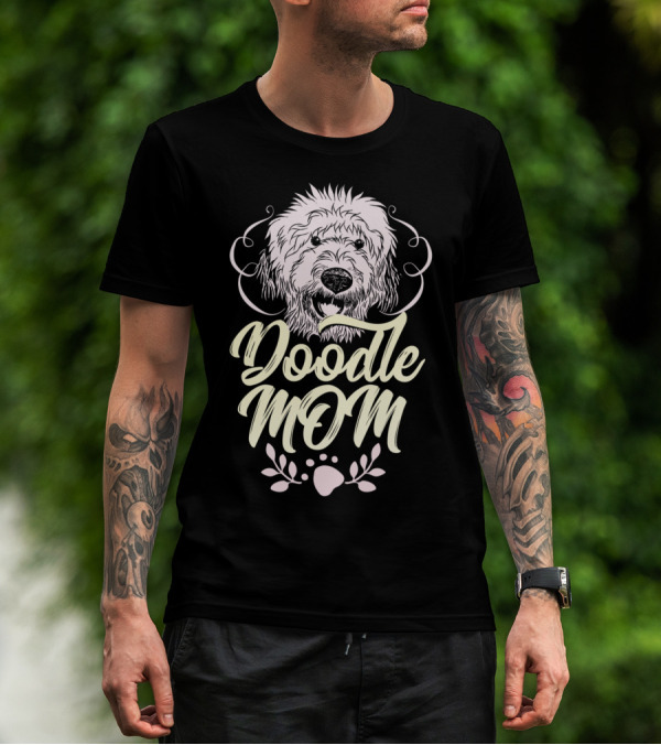 Doodle Mom Goldendoodle Labradoodle Paw Print Cute T-Shirt