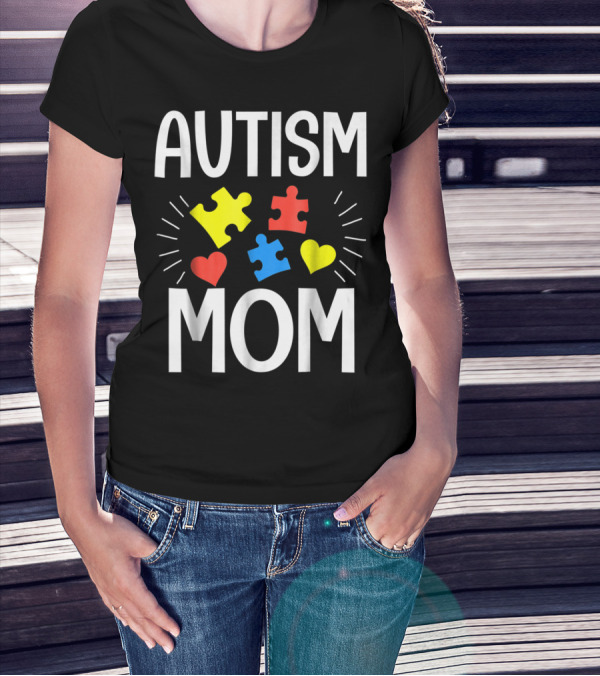 AUTISM MOM Puzzle Heart T-Shirt