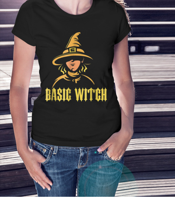 Basic Witch Hat Illustration Halloween T-Shirt