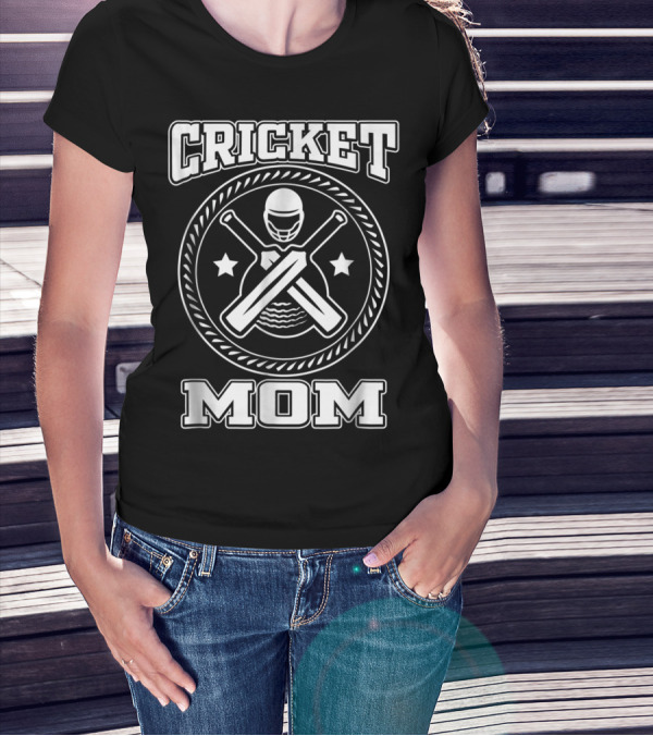 Cricket Mom Bat Ball Team Helmet Stars Field T-Shirt