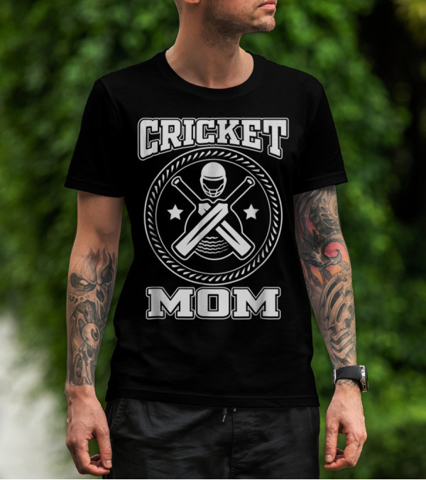 Cricket Mom Bat Ball Team Helmet Stars Field T-Shirt
